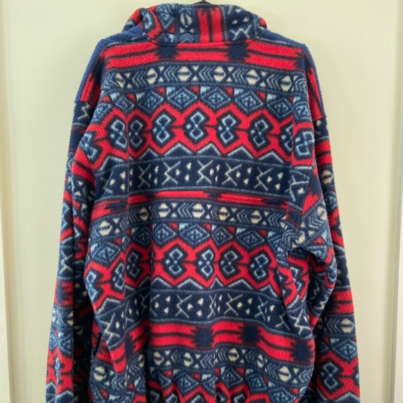 SOLD: Vintage Oversized 3/4 Zip Fleece - Picture 7 of 7